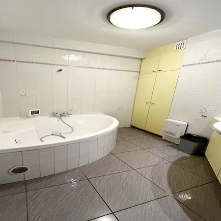 In With Sea-view Apartment